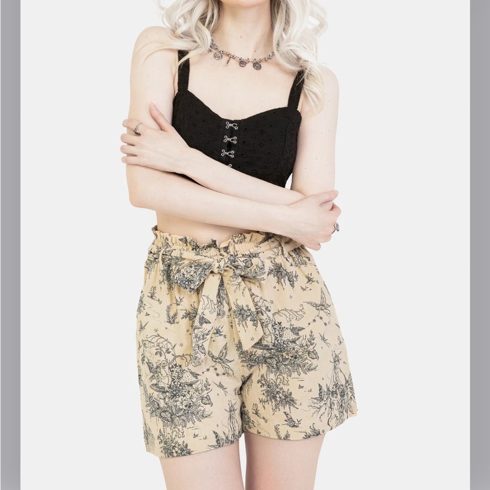 Disturbia | Maypole Cotton Print Paperbag Shorts - Picture 2 of 4